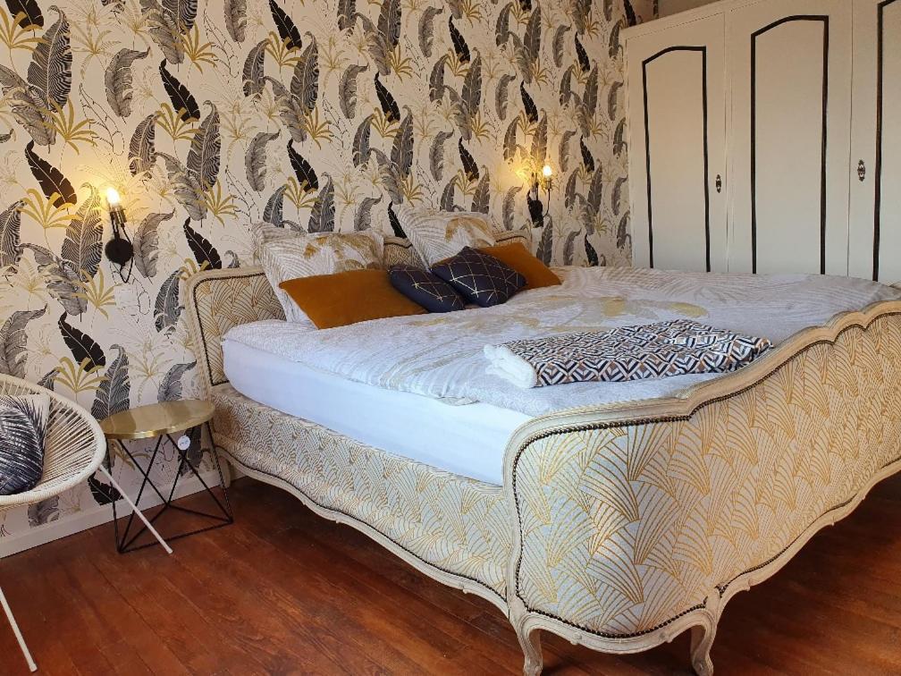 Apartment Picasso In Large Park With Heated Pool Chateauneuf-Grasse Exteriör bild